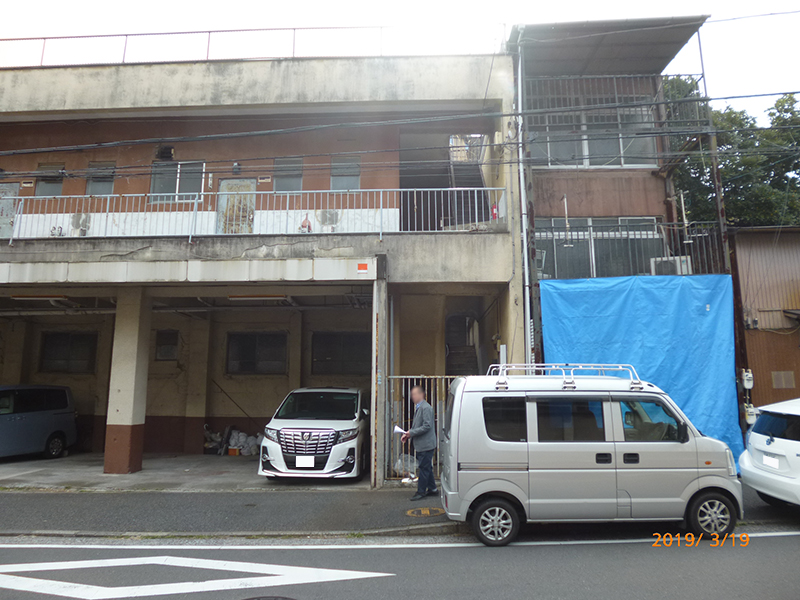 B建物前2